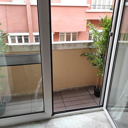Sweet Suites Guesthouse Close To Famous Avenue Liberty Лиссабон Экстерьер фото